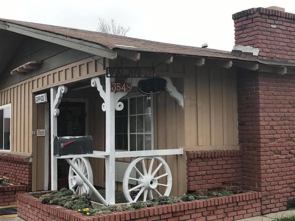 Hotel Paso Robles Wine Country ภายนอก รูปภาพ